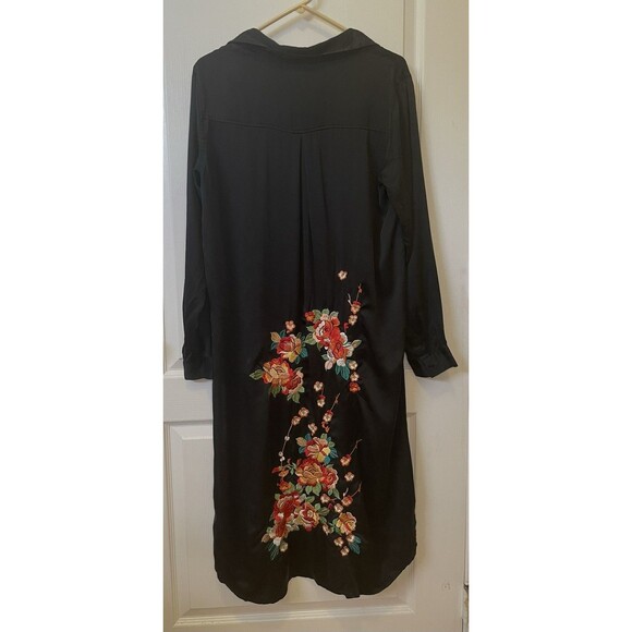 Johnny Was Long Shirt Dress 100% Silk Embroidered On Back Sz Medium - Picture 1 of 11